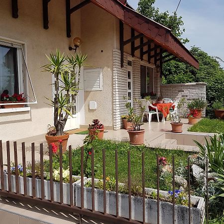 Jancsi Es Juliska Vendeghaz Hotel Abaujszanto ภายนอก รูปภาพ