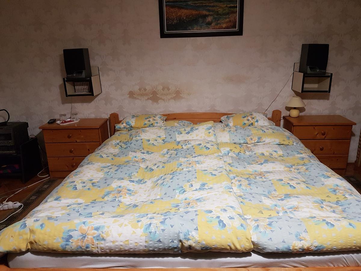 Jancsi Es Juliska Vendeghaz Hotel Abaujszanto ภายนอก รูปภาพ